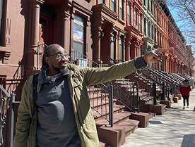 Tour guide Joe Landon